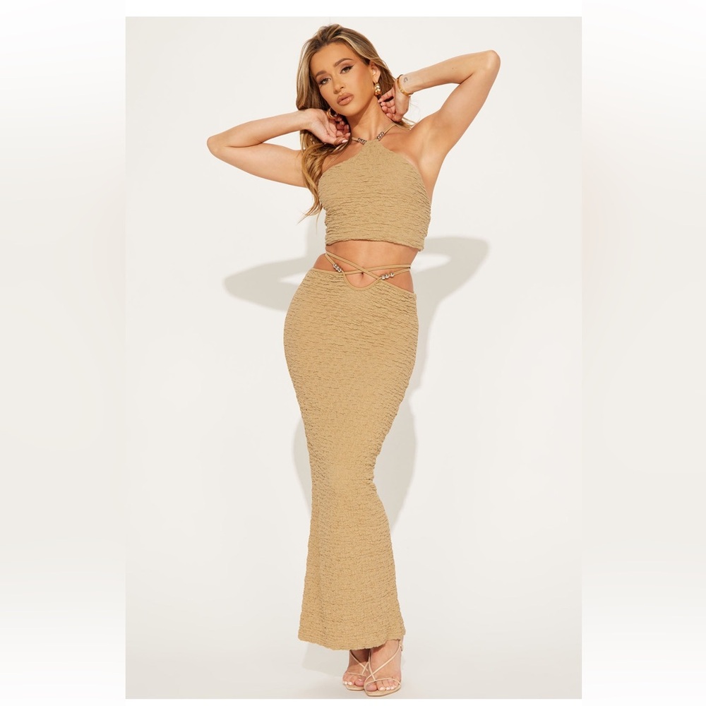 FASHION NOVA Blakely Textured Skirt Set - Taupe